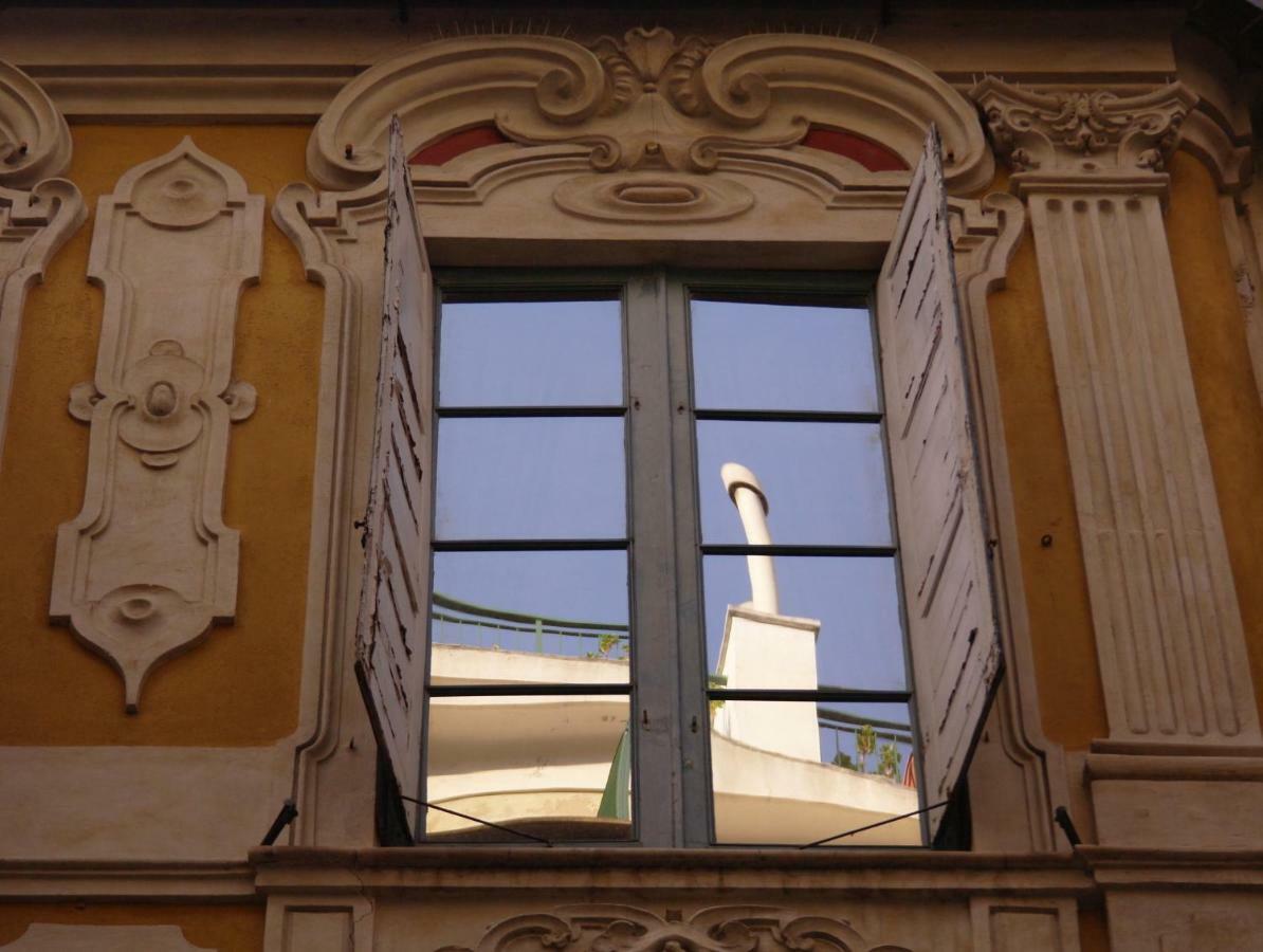 ג'נובה Dietro Il Teatro Modena מראה חיצוני תמונה